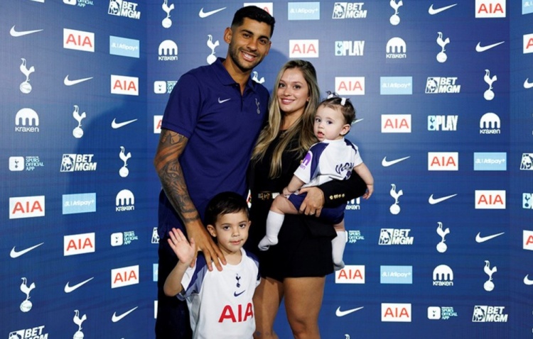 罗梅罗：过去两周非常特别，被任命队长又签了新合同我很开心