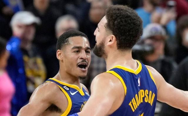 半岛体育APP-库里伤缺激发勇士能量！金州复刻上赛季成功之道